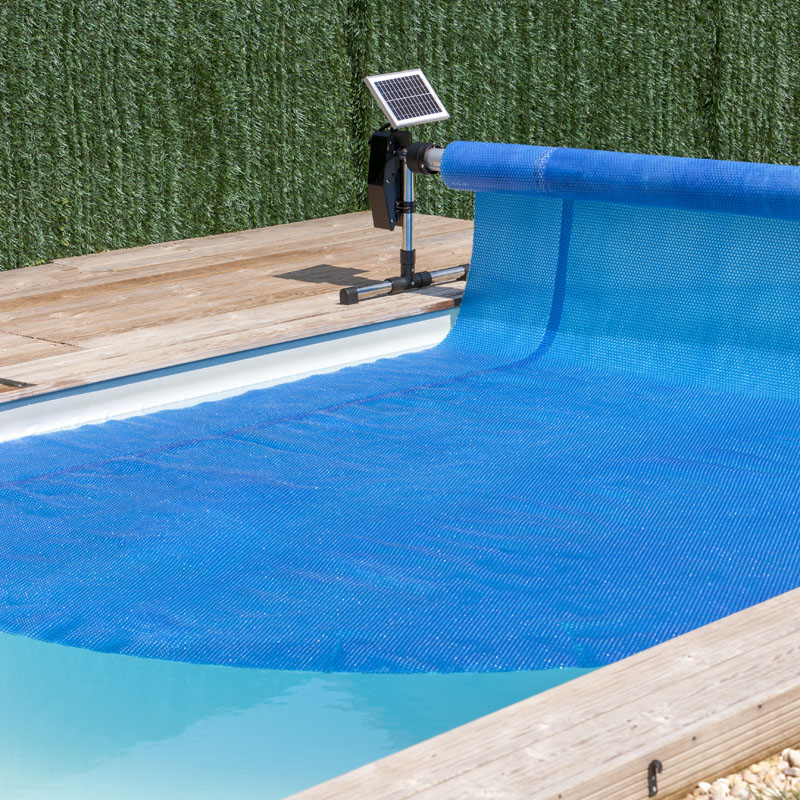 Détail de l'enrouleur solaire pour piscines intérieures